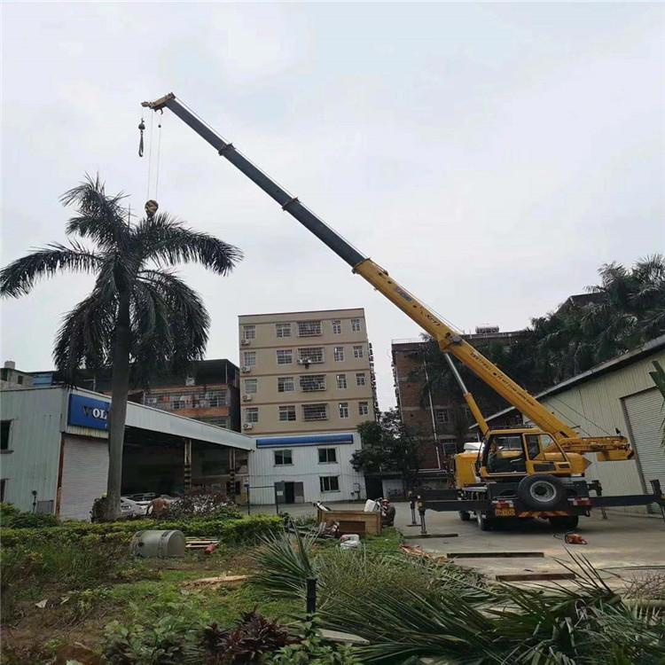 营山12吨吊车出租一天的收费标准是什么