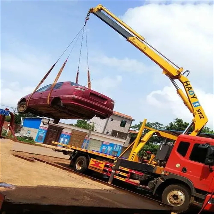 营山吊车救援小汽车怎么吊