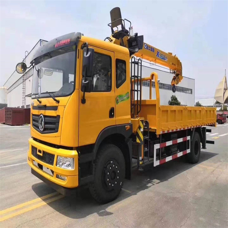 营山附近找一辆随车吊出租