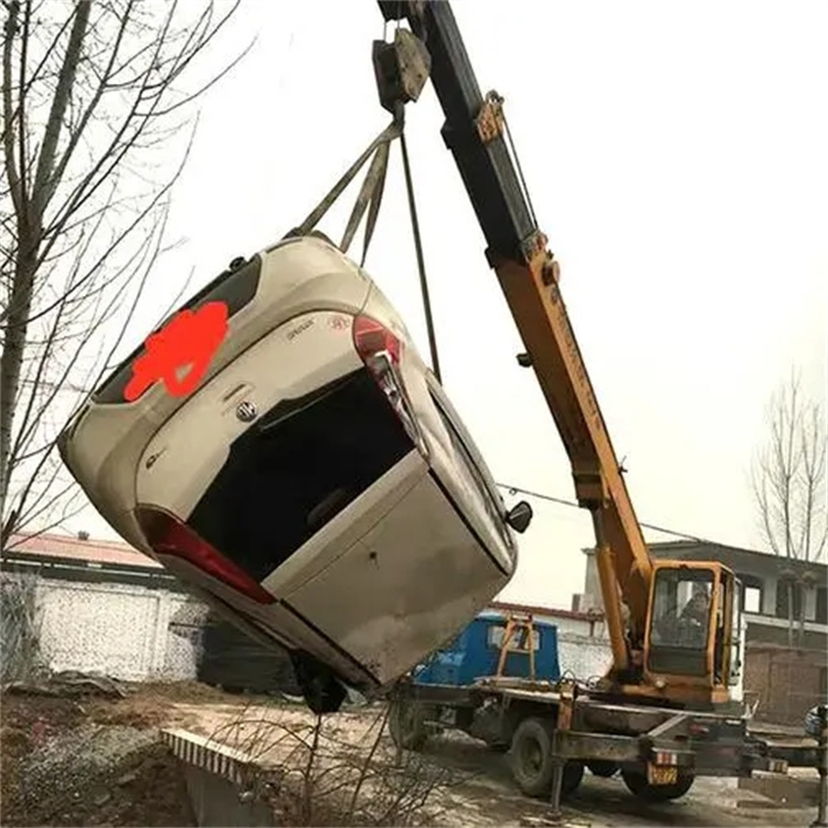 营山随时待命，吊车24小时道路救援服务全解析